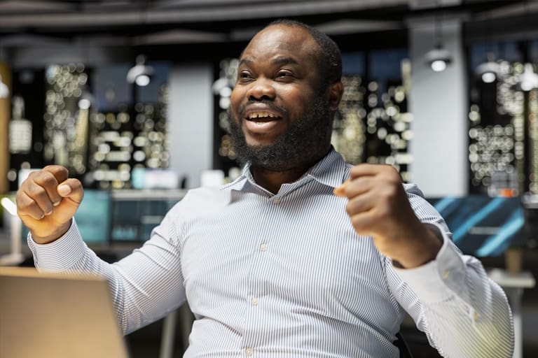 Sales job offer and onboarding support - Sales Recruit UK